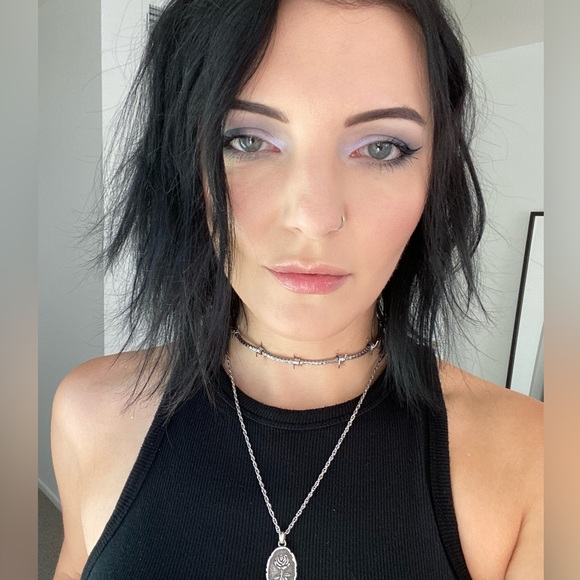 🔥MEET YOUR POSHER🔥 - Picture 10 of 12